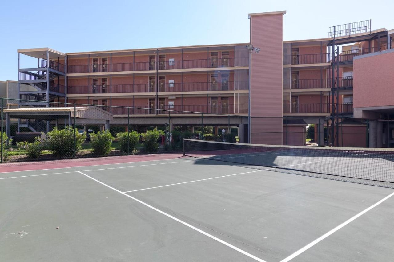 Crimson Beach Escape Ocean View-hottub -pool-longstay - 1 Queen Bedroom Plus Alcove Bunk Beds And A Sofa * Galveston